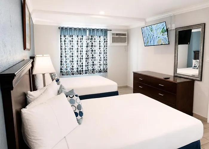 Sunset Beach Hotel