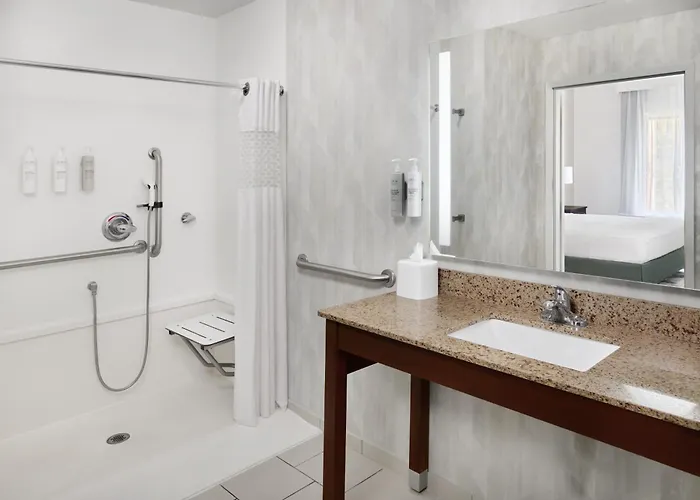 Hampton Inn Poplar Bluff