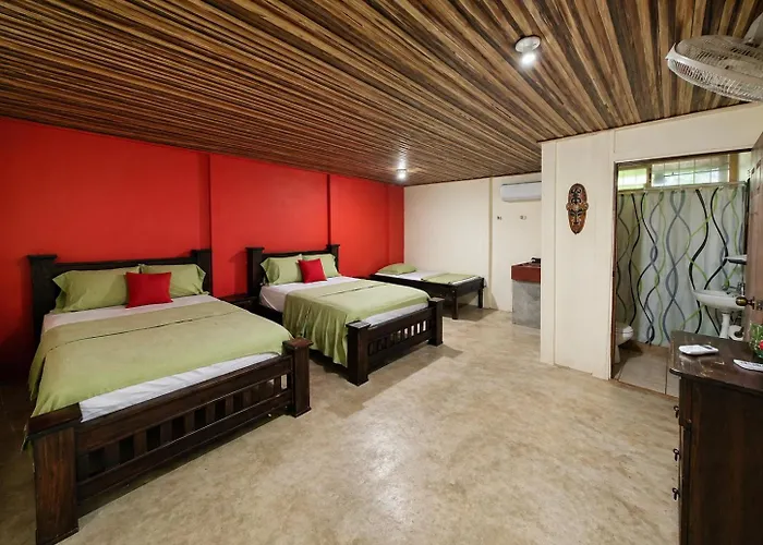Hostel Osa Tucan Drake