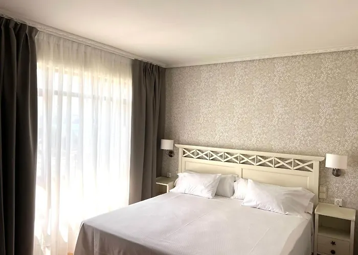 Hotel Playa de Los Locos Suances