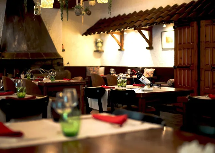 The Originals City, Hôtel Cartier, Quillan (Inter-Hotel)