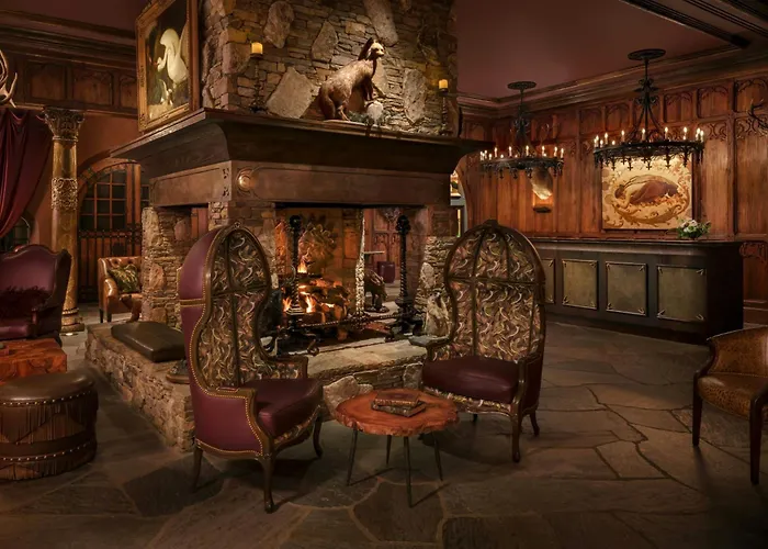 Grand Bohemian Lodge Asheville, Autograph Collection
