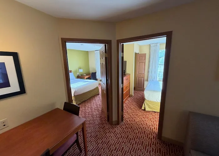 Mainstay Suites Bloomington Near University