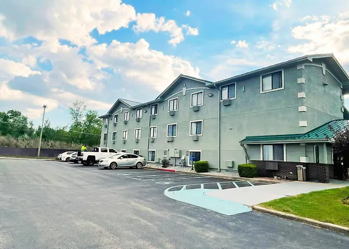 Magnuson Hotel Fort Wayne North - Coliseum