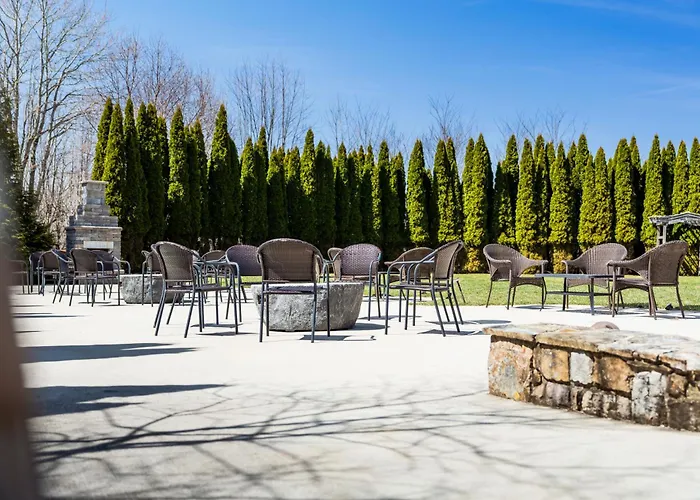 Inn At Crestwood Boone