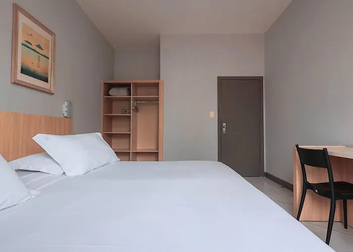 Hotel Sagres Praia Balneário Camboriú