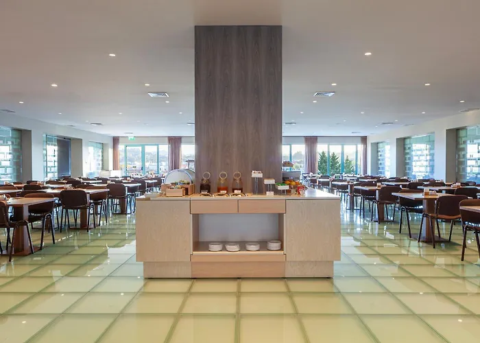 Hotel De Guimaraes Business & Spa