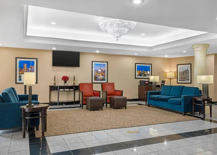 Comfort Suites Near Indianapolis Airport