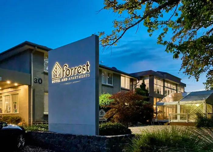 Forrest Hotel & Apartments Canberra