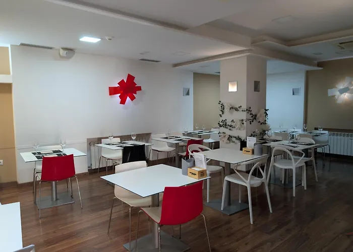 Hotel Trefacio Zamora