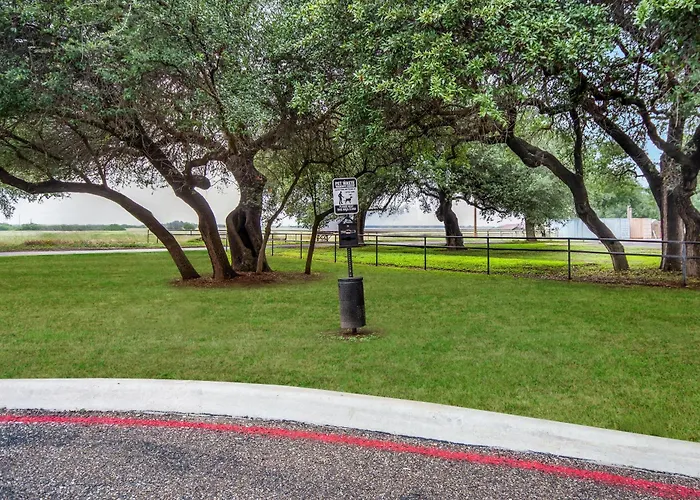 Hampton Inn Uvalde