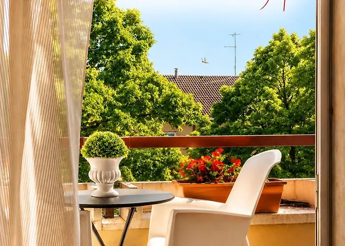 Mariclà Boutique Rooms with Balcony&Free Parking Verona
