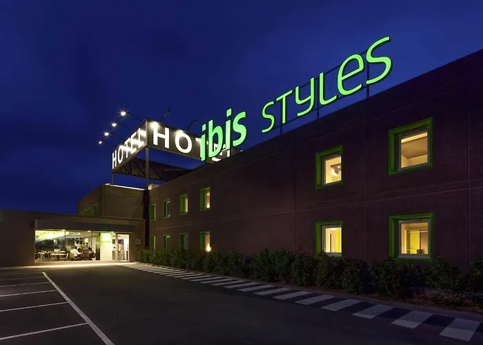 Hotel Ibis Styles Lleida Torrefarrera