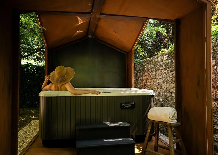 Saint-Delis Hotel & Spa - La Maison Du Peintre - Relais & Chateaux Honfleur