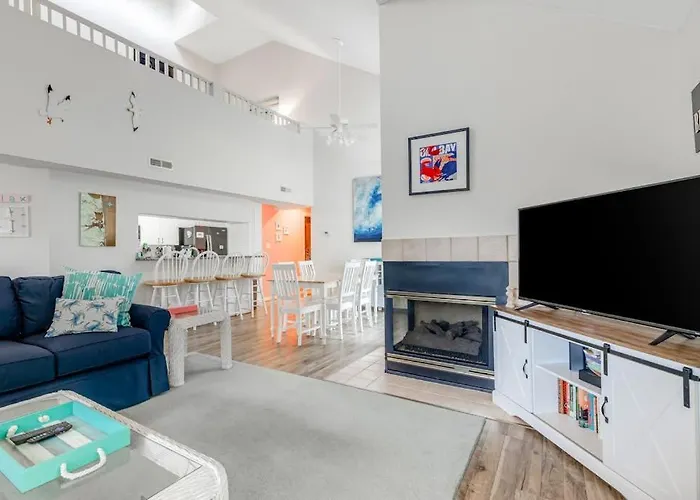 Sea Colony --- 52013 Canal Ct