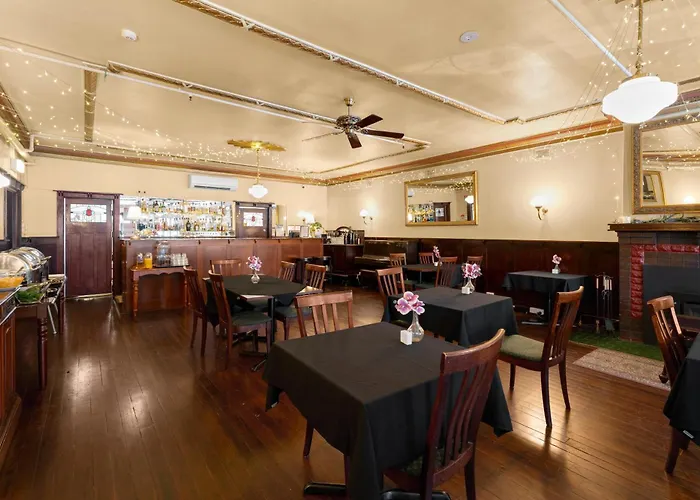 Metropole Katoomba Hotel