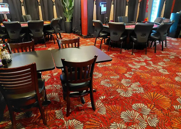 Ramada By Wyndham Tukwila Southcenter Hotel