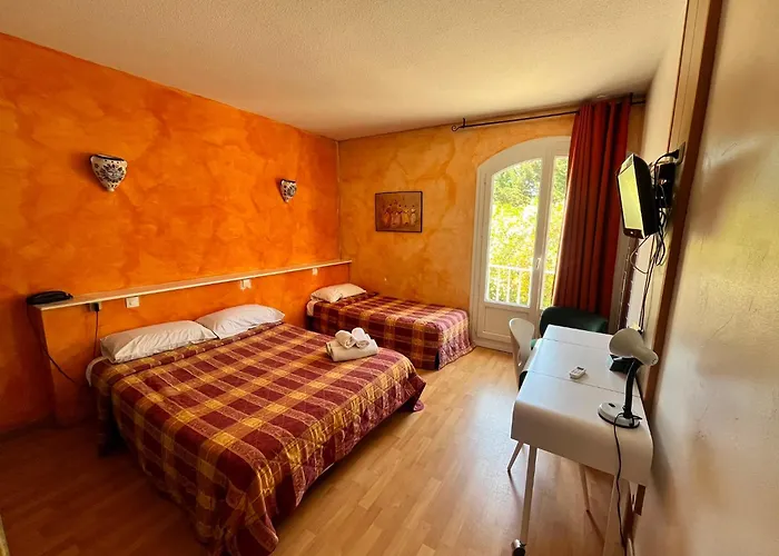 Hotel Les Mimosas à Lunel 