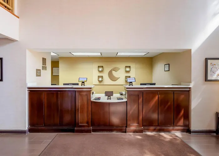 Comfort Suites Regency Park
