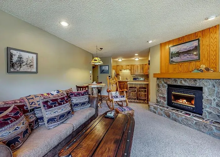 Woods Manor 101A Apartment Breckenridge