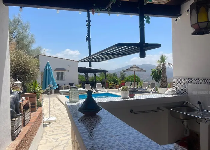 Casira, casitas en gastenkamers, Viñuela, Andalucía