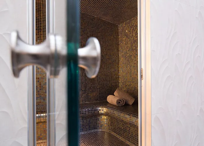Hôtel&SPA Oceania L'Univers Tours