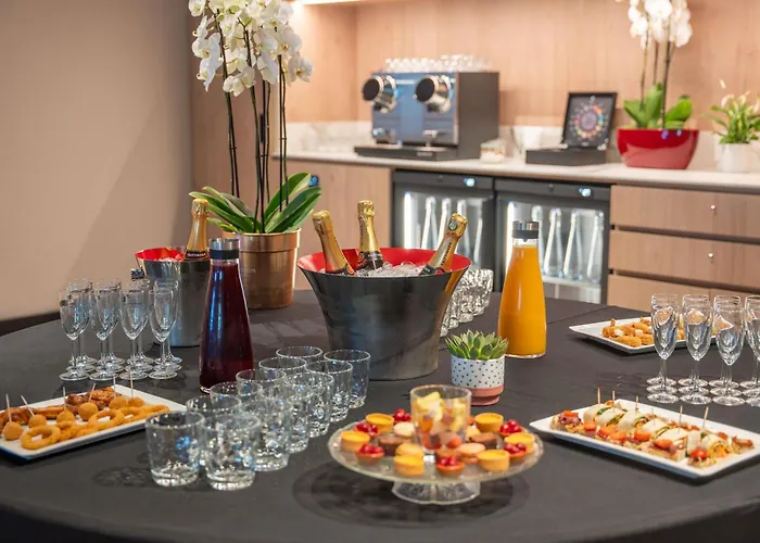 Hotel Mercure Angers Lac De Maine