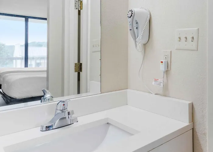 Extended Stay America Suites - Bristol