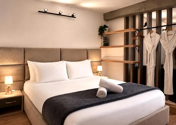 MAYA Appartements&Suites