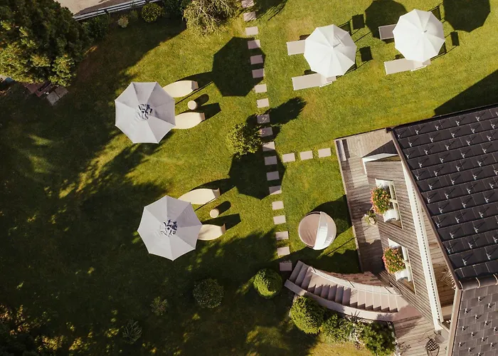 Villa Flora Mountain Lodges San Cassiano 