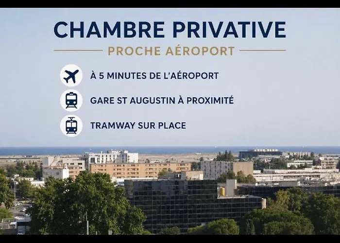 Seaside Haven: Private Room with Ocean View and Convenient Transport Links Nice