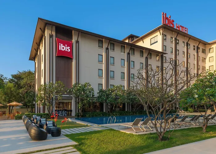 Ibis Bangkok Riverside