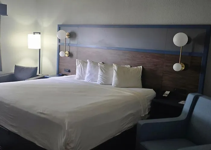 Americinn By Wyndham Lincoln North
