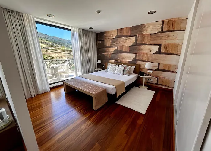 Lbv House Hotel Pinhão