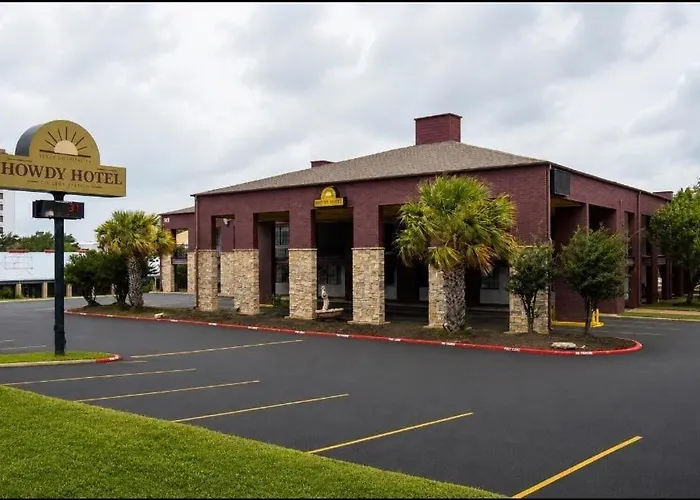 Days Inn By Wyndham College Station University Drive