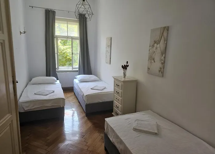 Tia Apartments And Rooms Zagreb