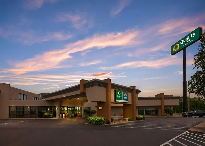 Quality Inn And Conference Center I-80 Grand Island Doniphan
