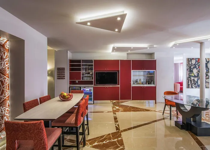 Mercure Paris Pont de Levallois Neuilly