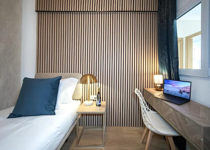 Santos Mattos Guesthouse & Apartments By Lisbon With Sintra