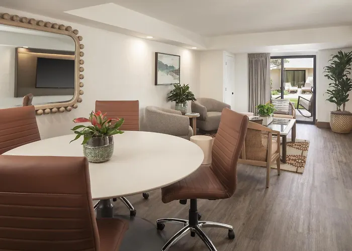The Scottsdale Resort & Spa, Curio Collection By Hilton