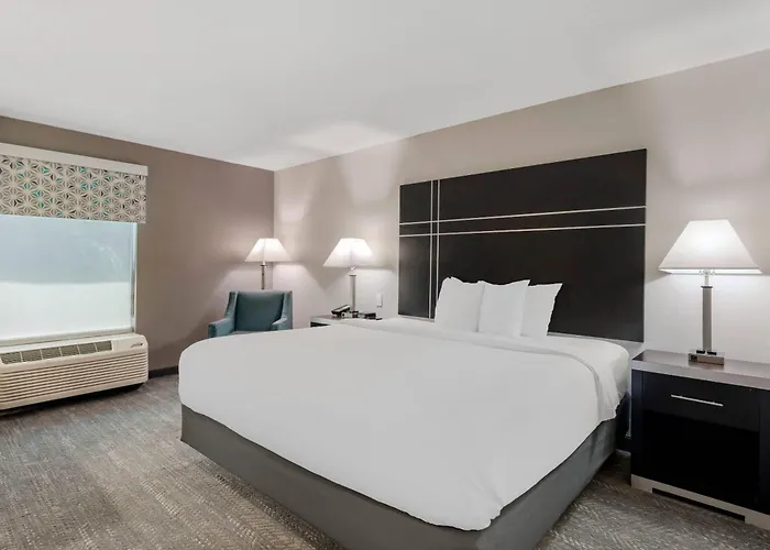 Quality Inn & Suites Union City - Atlanta South