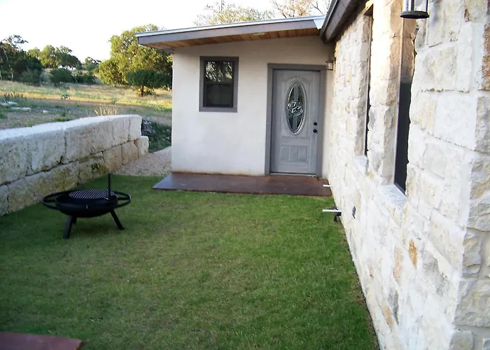 Breezy Hills Cottages - Morning Sun Cottage Fredericksburg