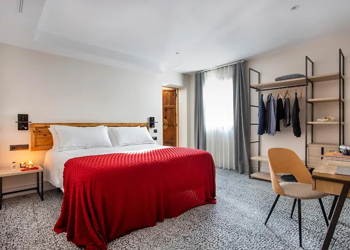 Cal Roure Boutique Hotel Igualada