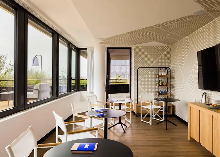 Hotel Firstname Bordeaux, Part Of Jdv By Hyatt