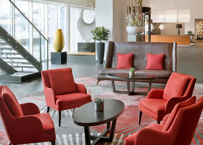 Moevenpick Hotel Amsterdam City Centre