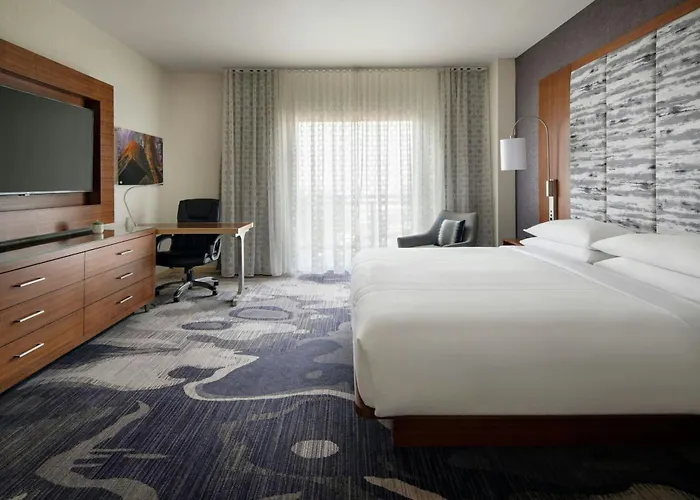 Visalia Marriott At The Convention Center Hotel