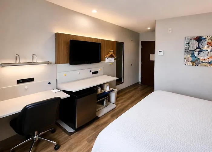 Microtel Inn & Suites By Wyndham Macon