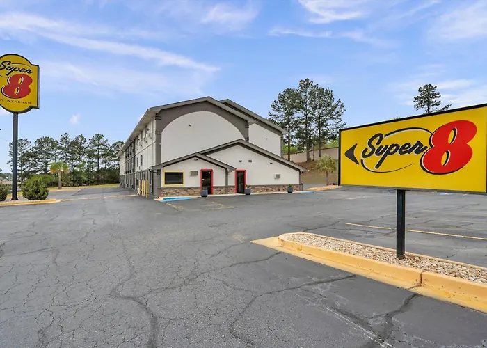 Super 8 By Wyndham Warner Robins