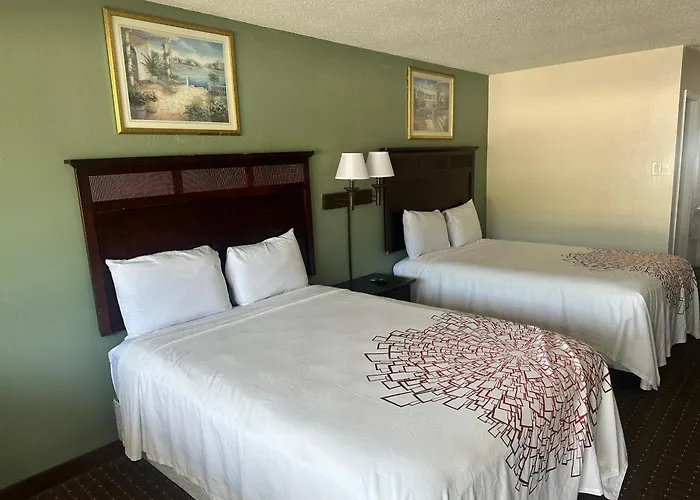 Key West Inn - Newport News