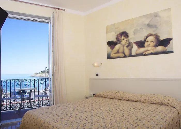 Hotel Feluca Bonassola